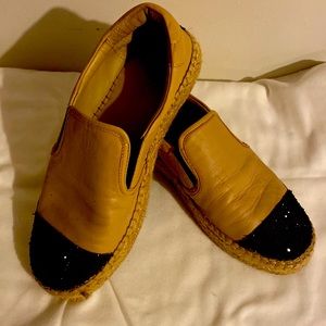 Kendall + Kylie flat slip on